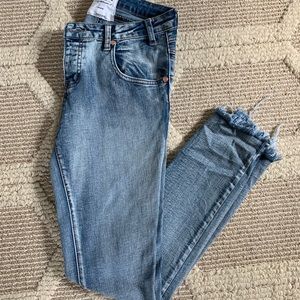 One by One Teaspoon Yard Birds Jeans